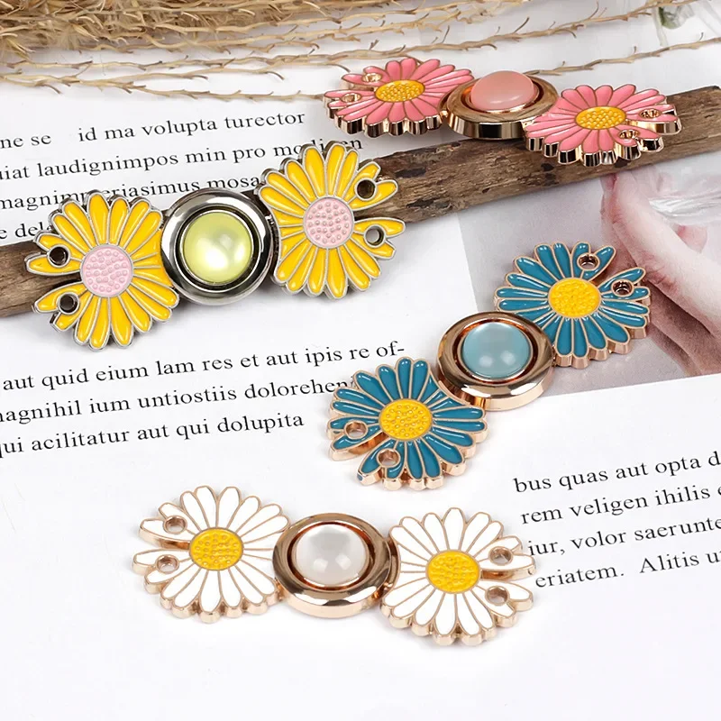 The New Fashion Same Style Retro Small Daisy Metal Disc Button Cheongsam Stand-up Collar Chinese Dress Decorative Buttons