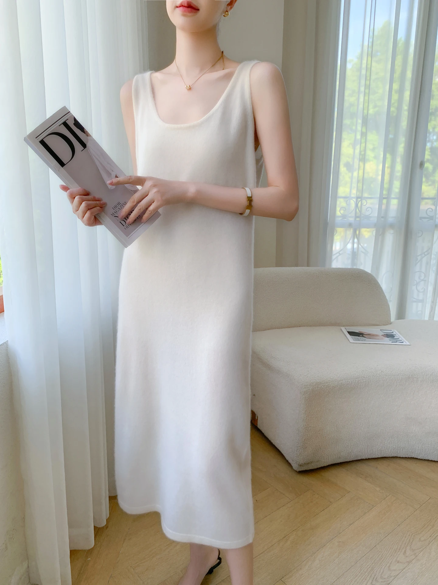 

Autumn Winter Ladies Knitted Svel round Ne Dr Slim Fit Casual Sle Warmth Emitting Soft Camere Vest Skirt Dr