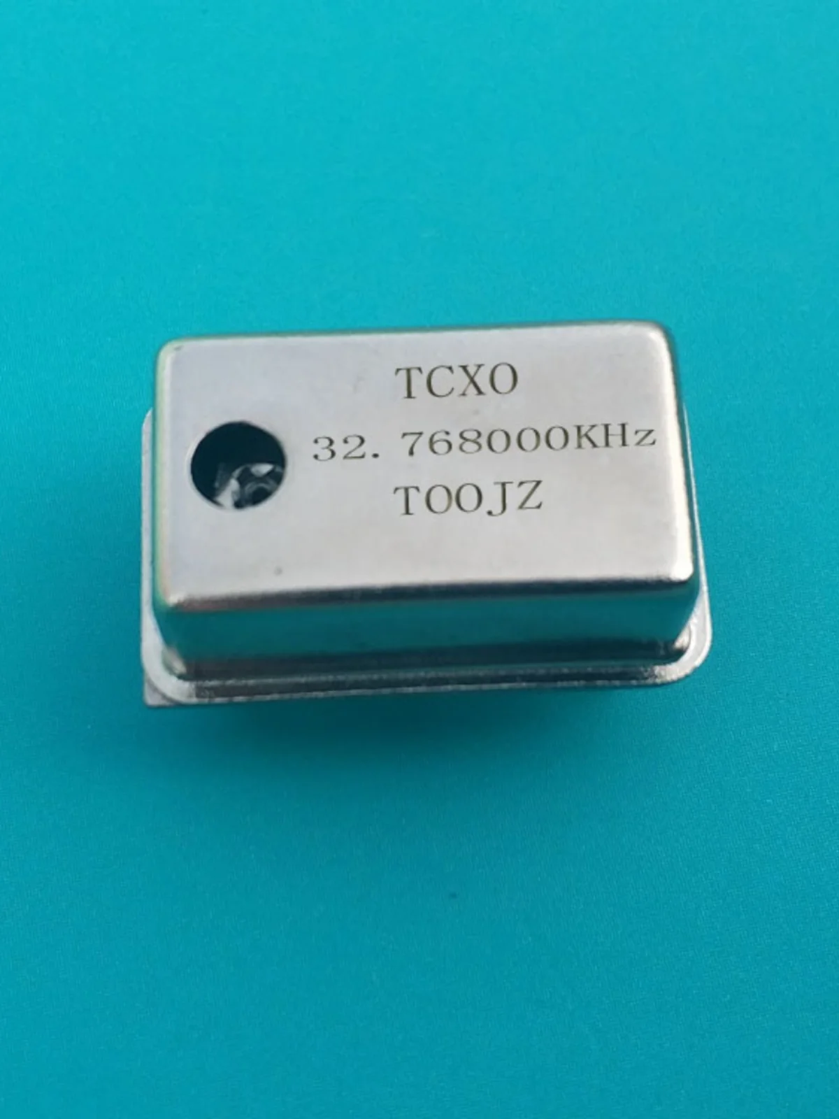 Low Frequency High-precision 0.1PPM Active 32.768000 Temperature Compensated Crystal Oscillator TCXO32.768KHZ