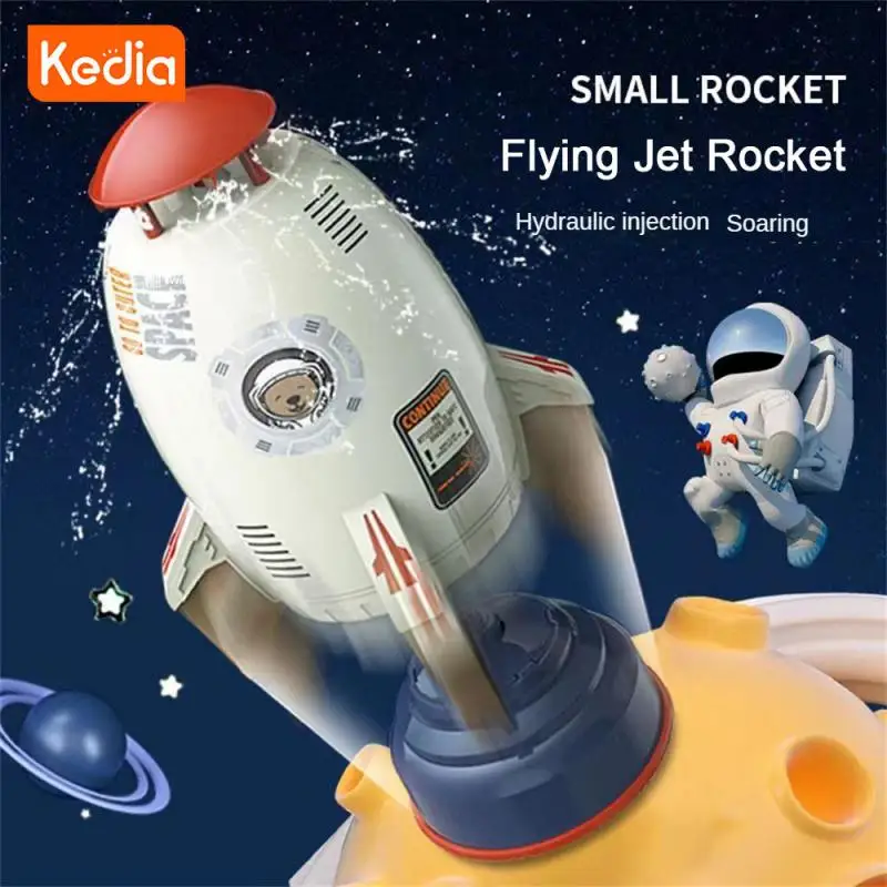 Outdoor Smooth Flying Interaction Rotate Game Design Garden Rounded Rocket Long Distance Sprinkler Polishing Toys Children