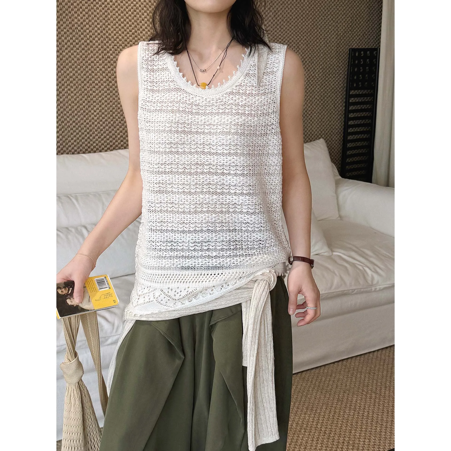FANAN Summer New Parisian Old Money Style Micro-Cutout Patchwork Knit Vest Intricately Woven Designer Top For Women Fashion