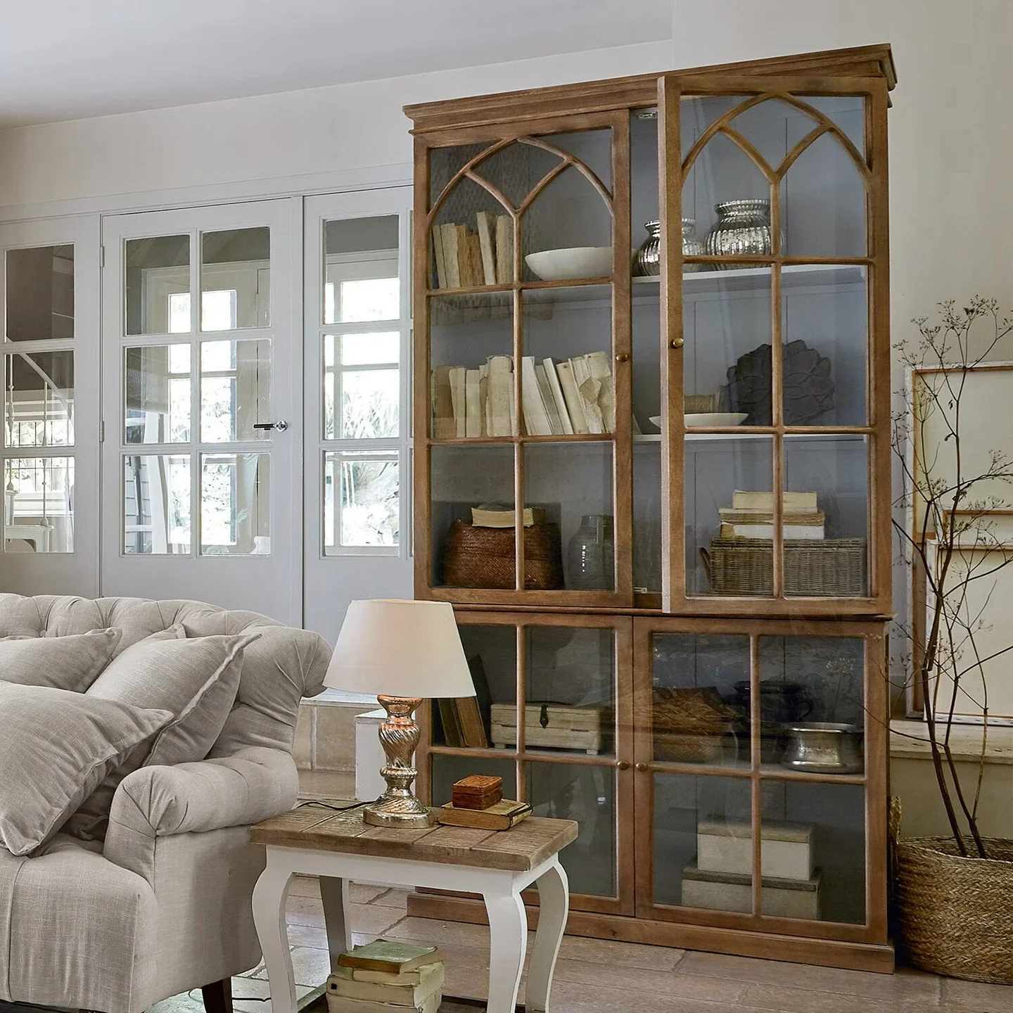 

yj5 American Retro Solid Wood Sideboard Living Room Glass Door Display Storage Cabinet Against Wall