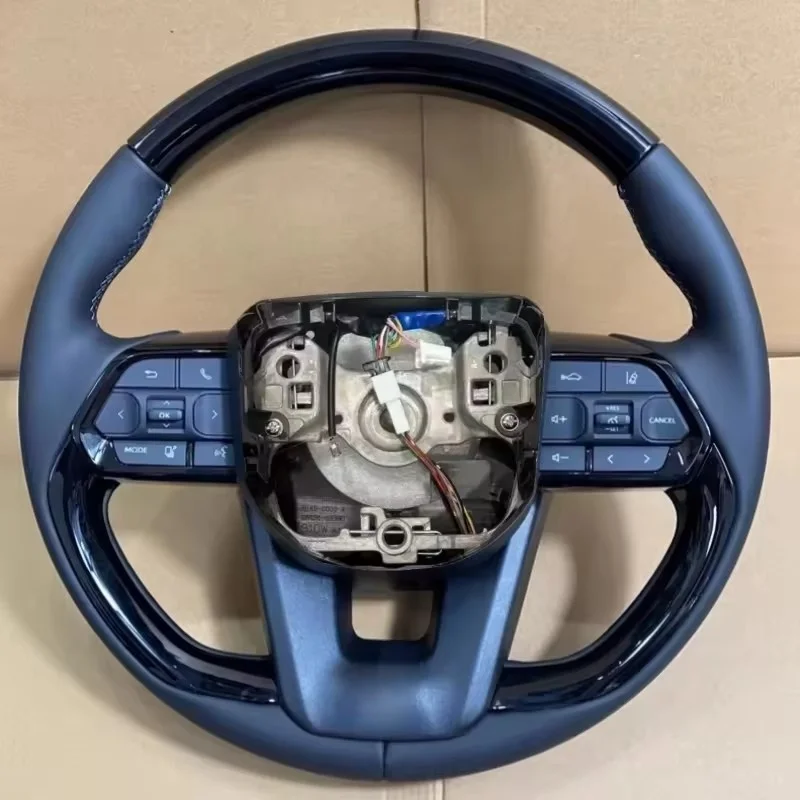 Customized Carbon Fiber Leather Car Steering Wheel For Toyota Landcruiser Alphard Camry Hilux LC200 LC300 LC120 Steering Wheel