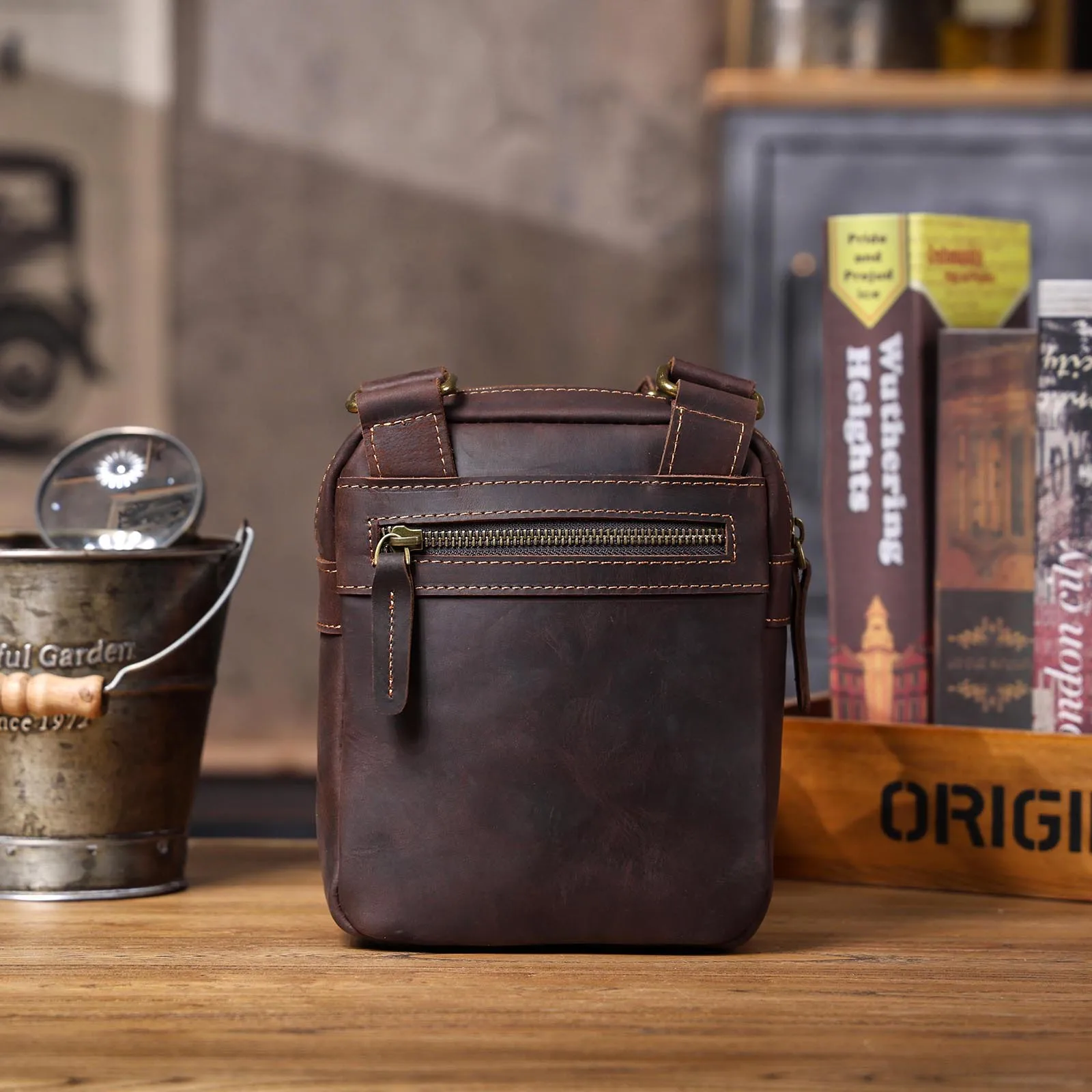 Echte Leder Herren-Freizeit-Umhängetasche, Mini-Handytasche, Crossbody-Tasche, Modische Rindsleder-Brusttasche aus Crazy Horse Leder – Detail 18