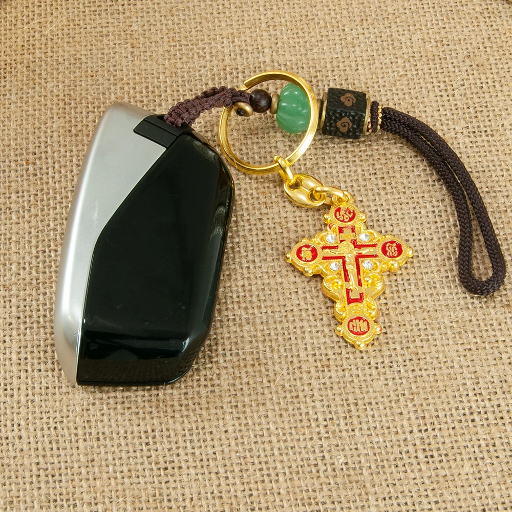 HTISOK Orthodoxes Kreuz aus Legierung, vergoldeter Schlüsselanhänger, heilige religiöse Mini-Jesus-Ikone, Kruzifix-Anhänger, heiliger Schlüsselanhänger für Gläubige – Detail 6