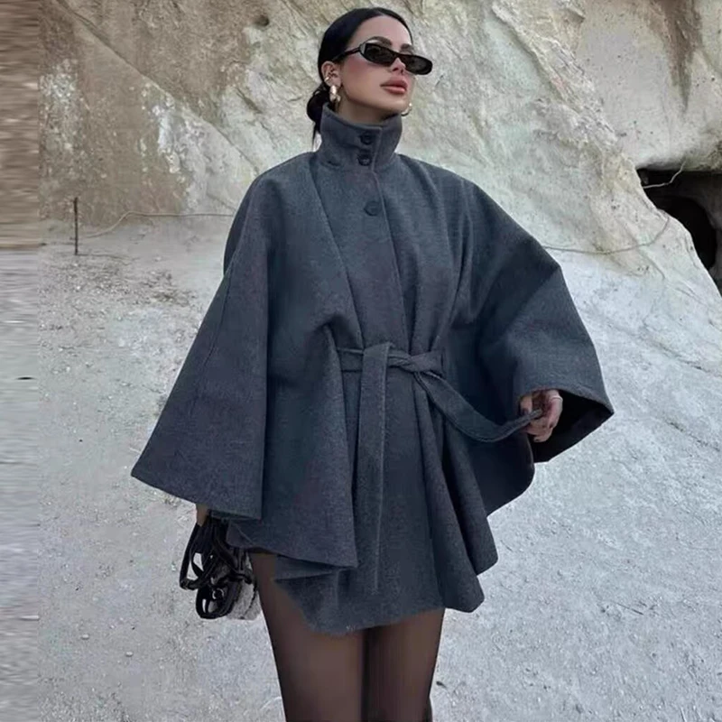 Women's Autumn Jackets 2026 New Chic Loose Elegant Cloak Warm Autumn Women Jackets Chic Fashion Youth Travel Street Comfort Coat