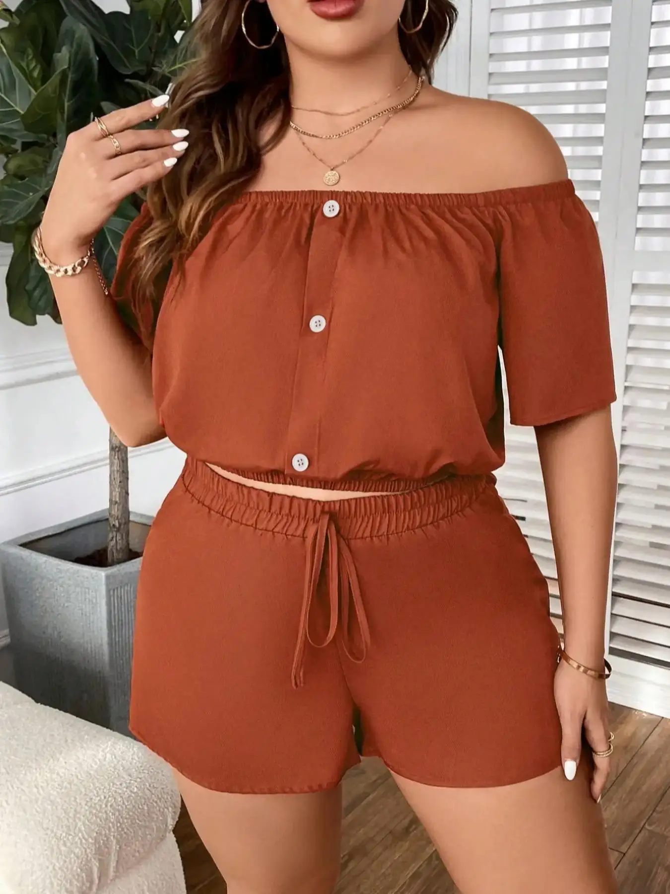 

【Plus Size】 Two-Piece Set Solid Color Off Shoulder Top & Shorts, Casual Fashion Cozy Top & Shorts for Daily Outdoor Wear, Women'