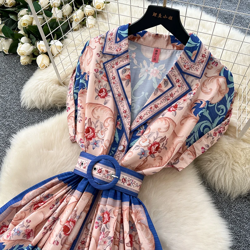 Letnia francuska elegancka sukienka retro dla kobiet 2025 Nowa talia Temperament Garnitur z krótkim rękawem Kołnierzyk z nadrukiem Długa sukienka S06