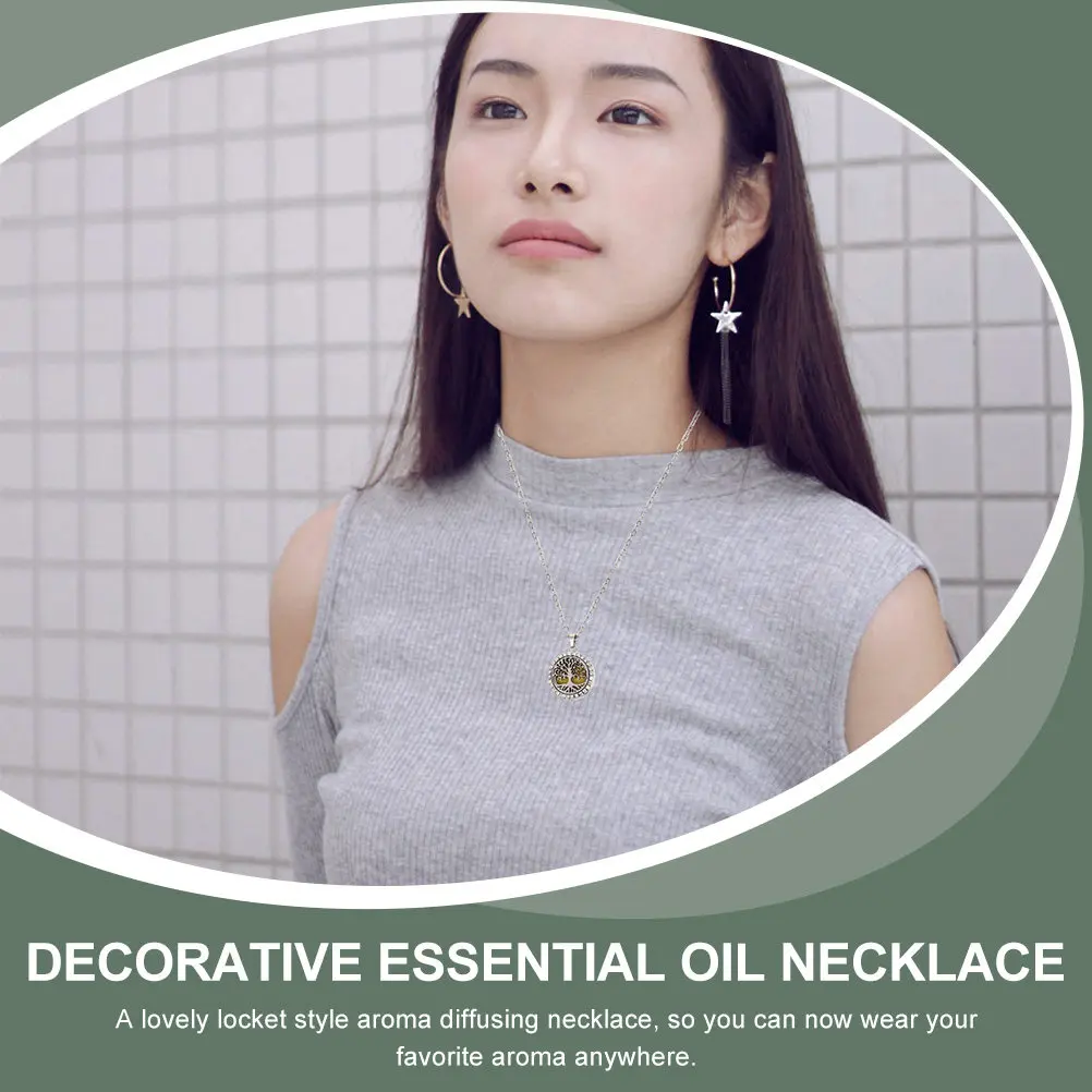 2Pcs Delicate Aromatherapy Necklace Essential Oil Pendant Aroma Diffuser Decorative Stainless Portable Necklace