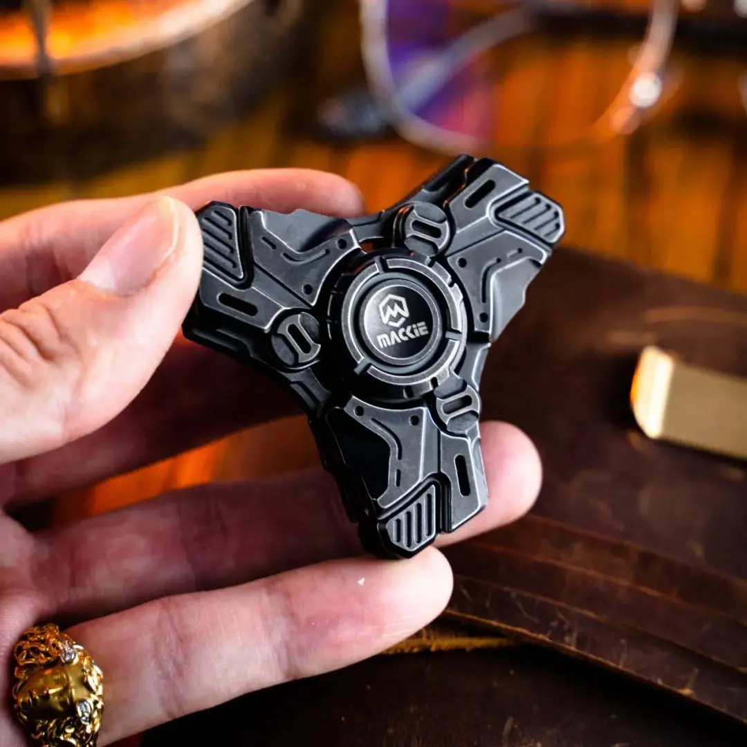 MACKIE RX03 Fingertip Gyro Slider Out Of Print Decompression Toy EDC High-speed Rotation