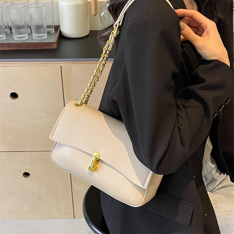 Luxuriöse Damen-Schultertasche aus Leder, klassisch, modisch, Designer-Umhängetasche, elegante Handtasche für das tägliche, elegante Aussehen