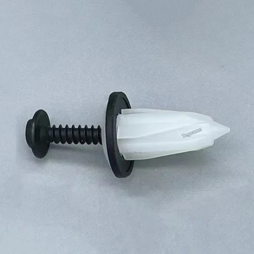 1/2/5Set Rear Tail Lamp Screw Nut Rear Light Fixing Clip for Ford Focus MK2 New Fiesta Genuine Wholesale