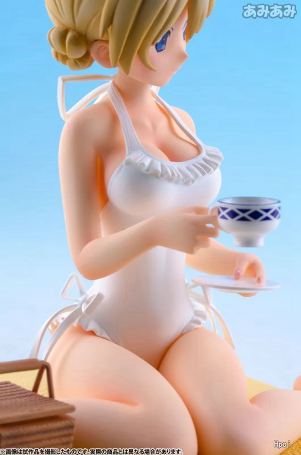 9CM Anime Mädchen und Panzer Darjeeling Figur Strand Queens 1/10 Badeanzug Szene Modell Spielzeug Puppe Action Figure PVC Geschenk