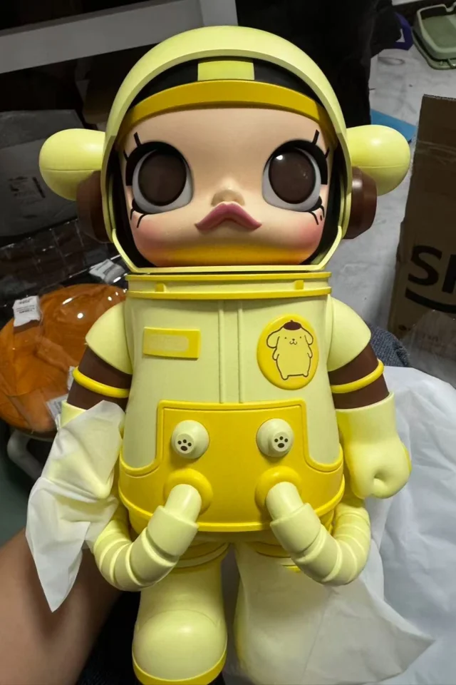 POP MART Space Molly Sanrio 400% Big Blind Box Hello Kitty