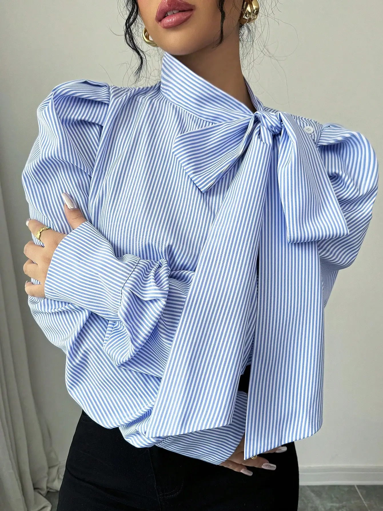 

Blue and White Striped Bow Front Blouse with Puff Sleeves for Women