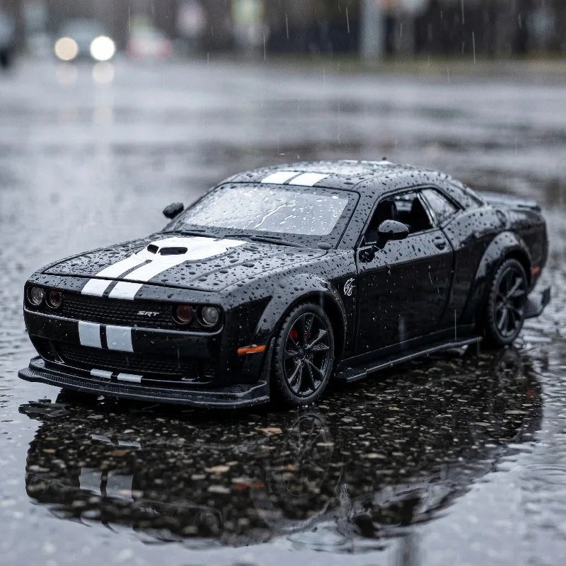 1:32 Alloy Metal Diecast Model Car Compatible With Dodge Challenger SRT Hellcat Redeye Widebody Trendy Ornaments & Collectibles