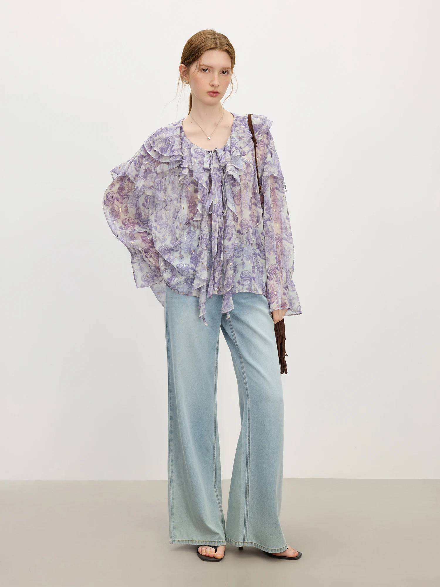 FSLE Franse Rose Ruffle Kraag Shirt Dames 2025, Zomer Nieuwe Commuter Top met lange mouwen 25FS12769