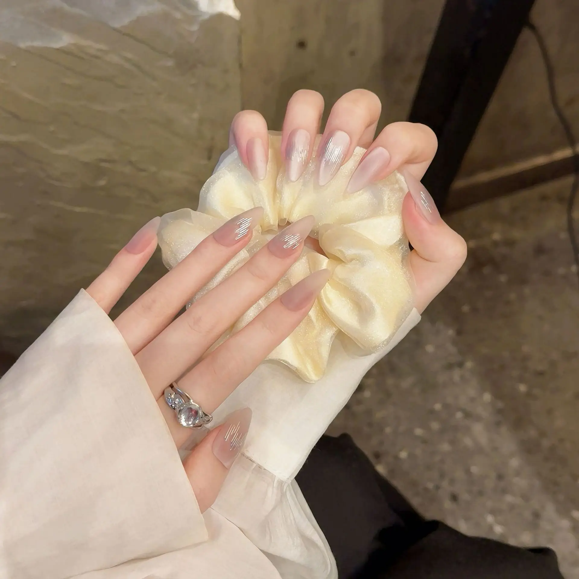 الصحافة اليدوية على الأظافر لامعة عين القط الأظافر وهمية مع تصميم اللؤلؤ زهرة الوردي يمكن ارتداؤها غطاء كامل موضة اللوز الأظافر كاذبة #6