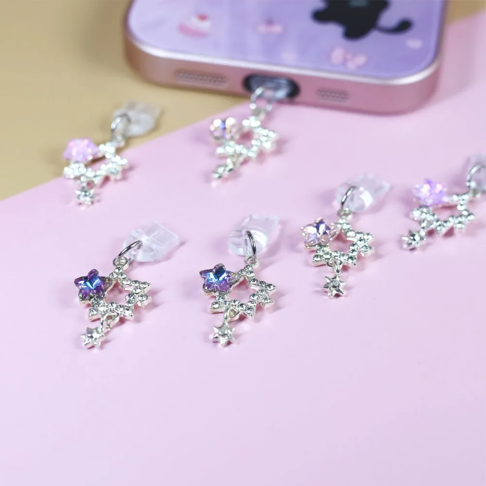 1pc Glitter Star Stella colorata Spina antipolvere per telefono per iPhone/typc-c Ciondolo Tappo antipolvere Decorazione della cassa del telefono Spina antipolvere
