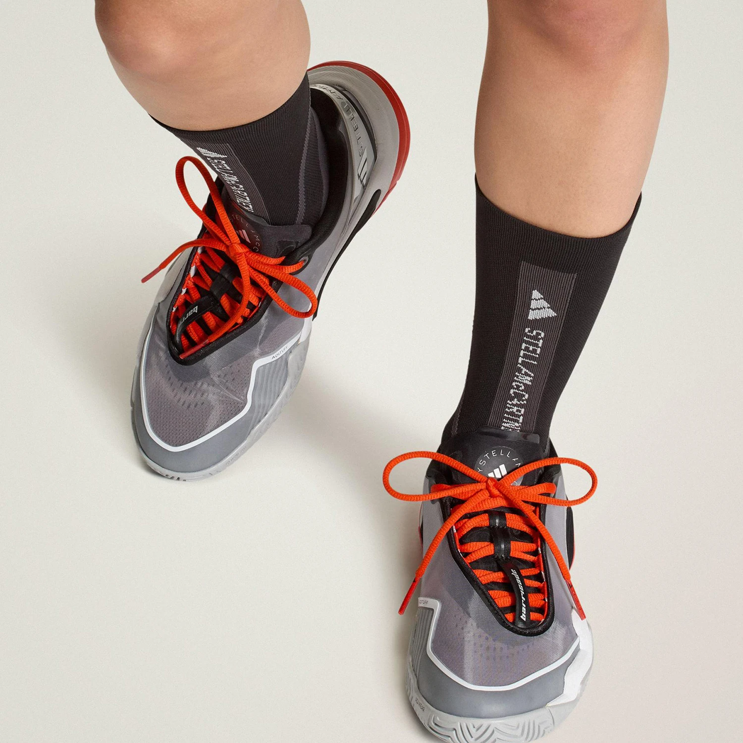 

Оригинальные женские спортивные теннисные туфли Adidas BARRICADE с прочной сеткой JR3285