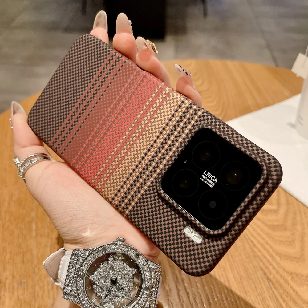 Luxuriöse, ultradünne Kohlefaser-Textur-Magnethülle für Xiaomi 15 Ultra 14 13 Pro Wireless Charge, stoßfeste, harte, matte Abdeckung