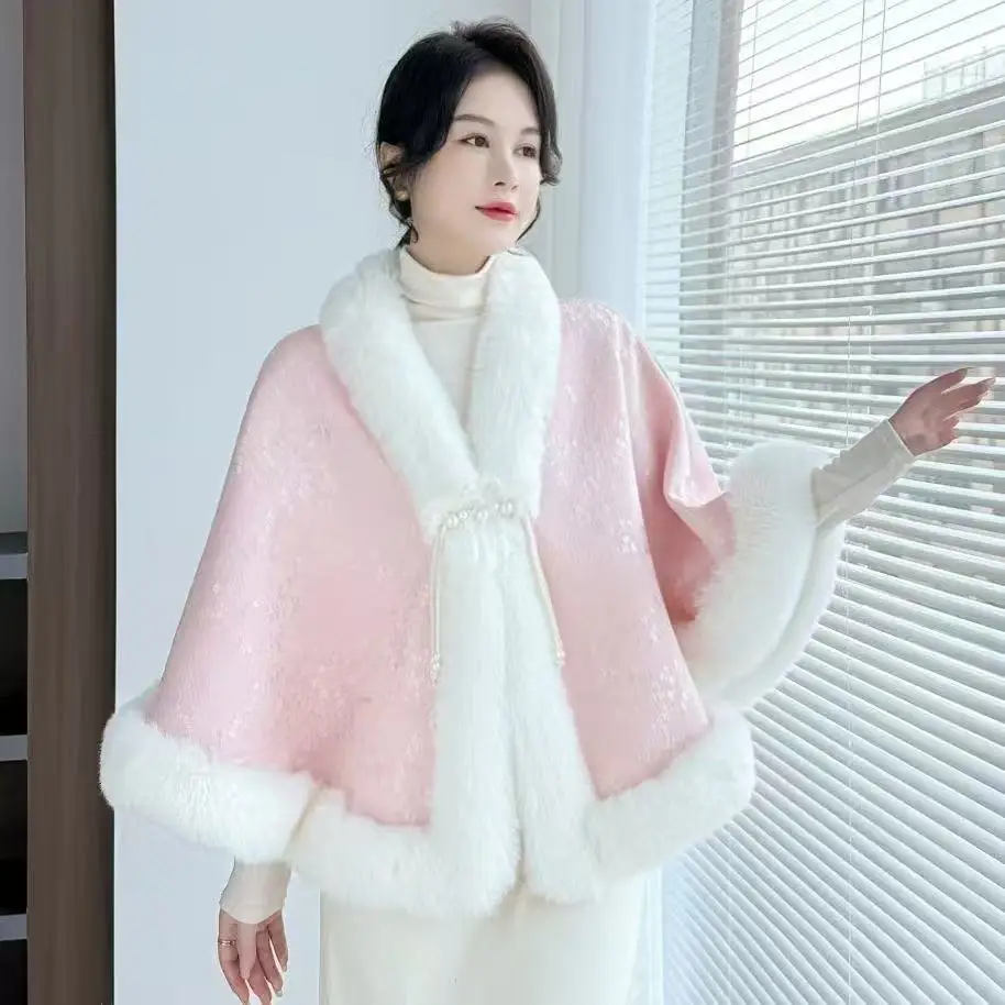 Vintage Winter Thicken Velvet Cloak Women's Plush Collar Overcoat High-end Wedding Banquet Outer Match Plush Shawl Female