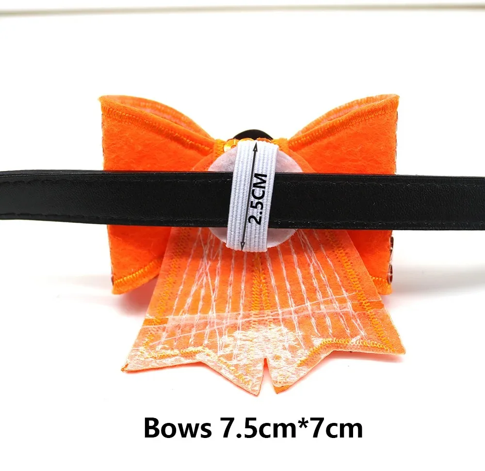 20/40PCS Halloween Dog Bow Tie Sliding Pet Dog Collar Skull Pet Bowteis For Dogs Accessories Party Puppy Pet Grooming Supplies