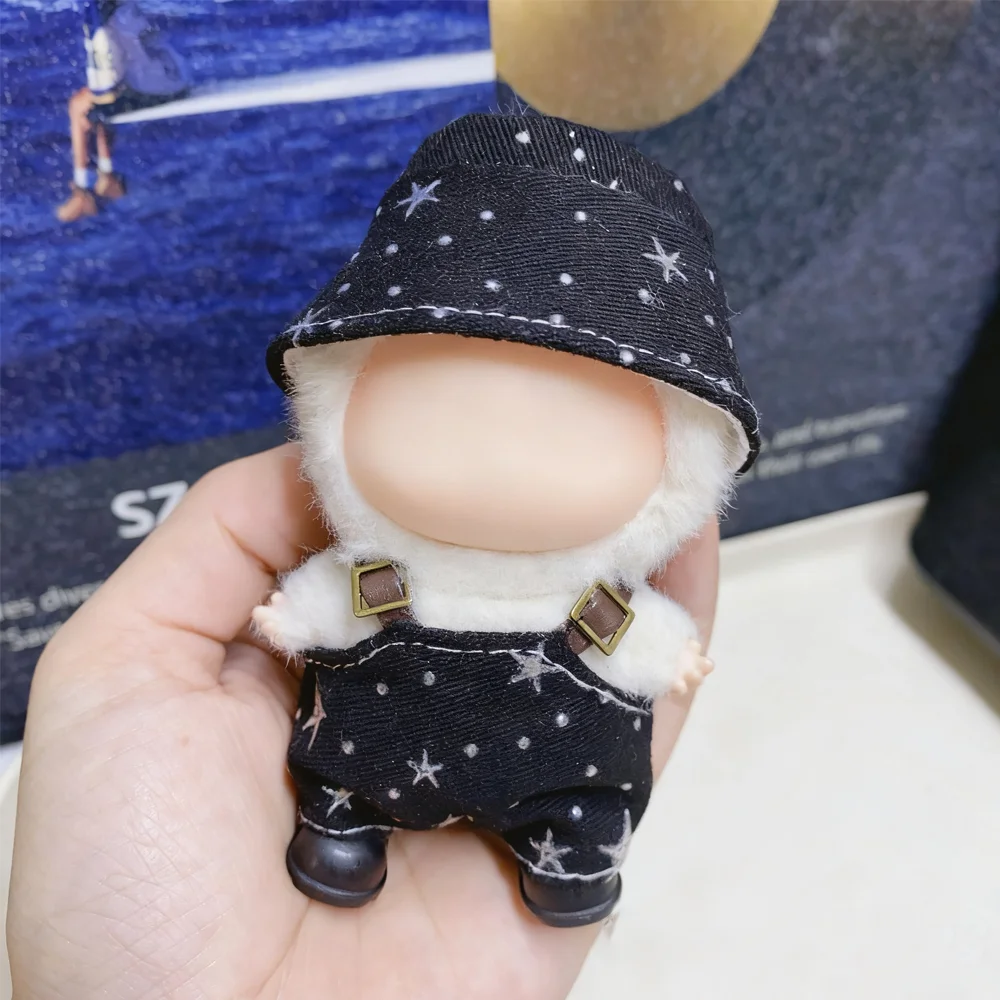 

Для Mini Labubu 4,0 одежда, комбинезон, наряд с обувью, аксессуары для кукол 10 см, булавка для монстров, одежда для кукол серии Love