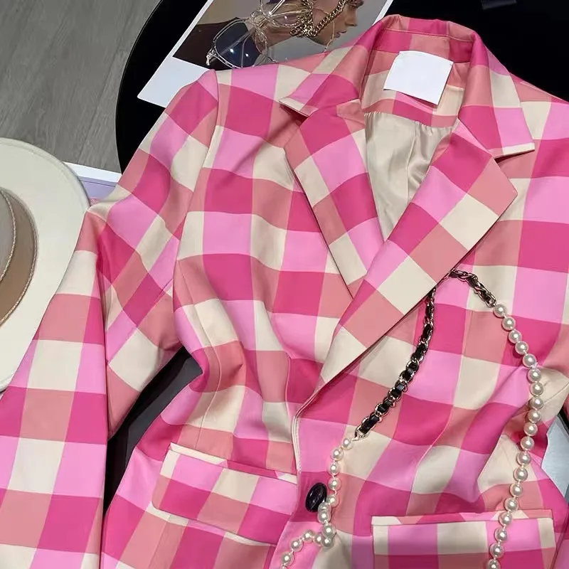 Vestito coreano autunnale per ragazze 2024 nuova tendenza del cappotto di media lunghezza a scacchi colorati con colletto a scatto