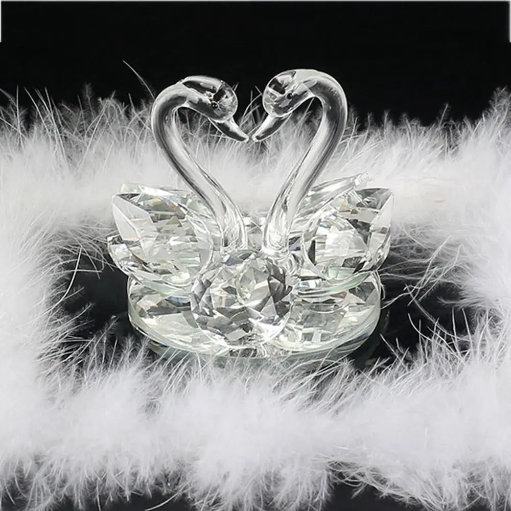 

Creative Car Seat Wedding Deodorization Diamond-encrusted Crystal Swan Car Accessories Swan Figurine Animal Ornament