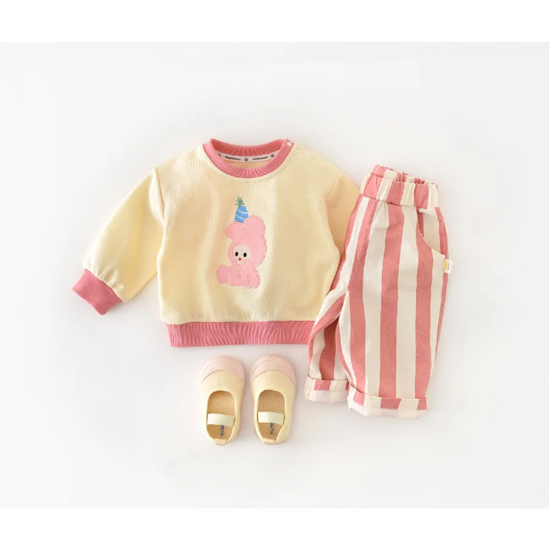 Рисунок 6 - Осенняя одежда для малышей