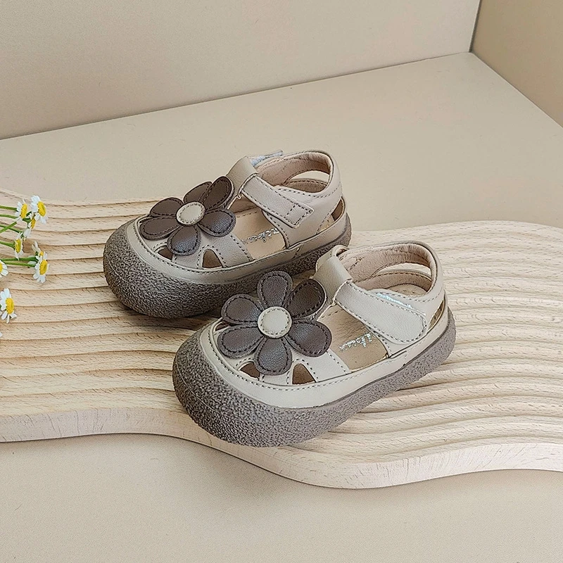 Sandalias con flores bonitas para niños, zapatos descalzos de verano para niñas de 0 a 3 años, alta calidad