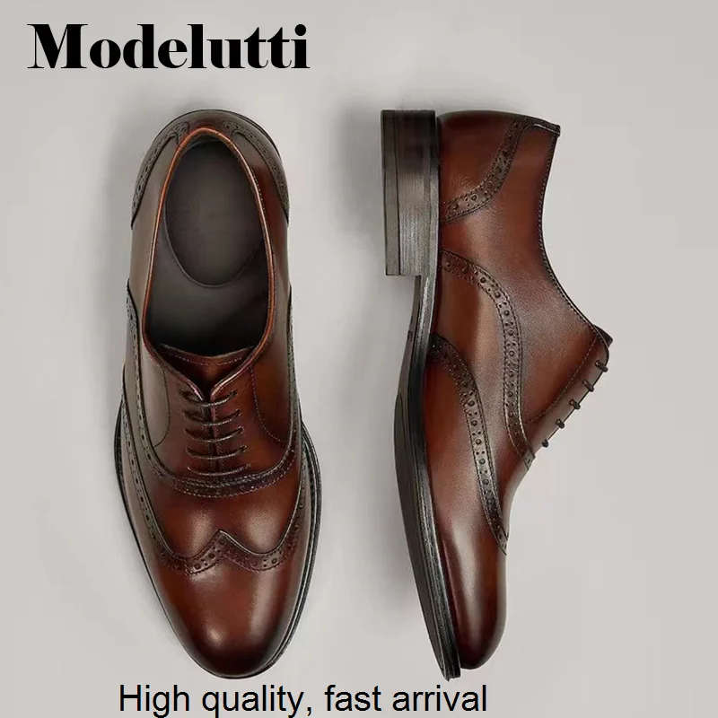 

New Autumn 2023 Fashion Genuine Leather England Style Round Head Lacing Shoes Men Loose Simple Casual Brogues Male