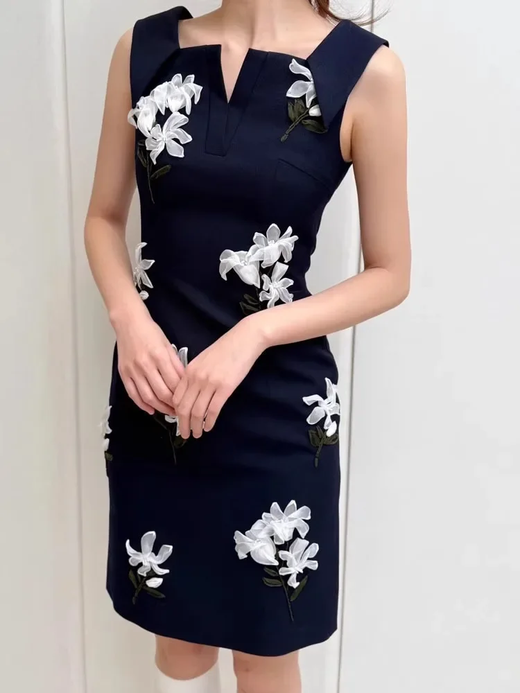 

High End Gray Suit Dress For Women In Spring And Summer, Stylish Sleeveless And Hip Hugging Chic Dress