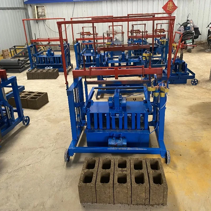 Low-investment Standard Fixed-form Automatic Brick-making Machine / Interlocking Brick-making Machine