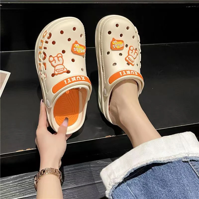 Women Platform Hole Slippers New 2024Outdoor Clogs Thick Sandals Women EVA Non-slip Flip Flops Home Slides Garden Shoes