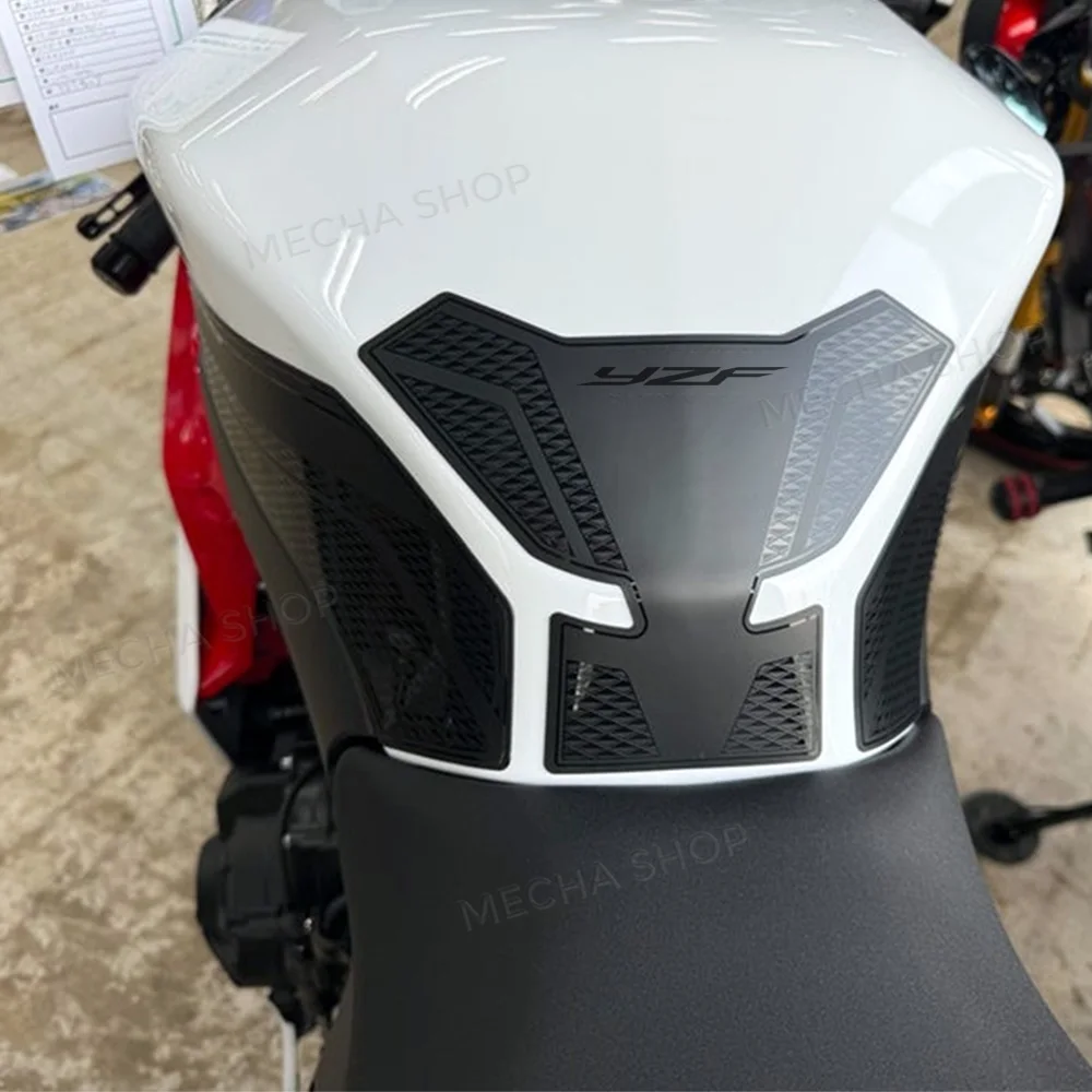 For R9 2025-2026 Side Pad Tank 3D Resin Sticker Protection Kit Motorcycle Accessories