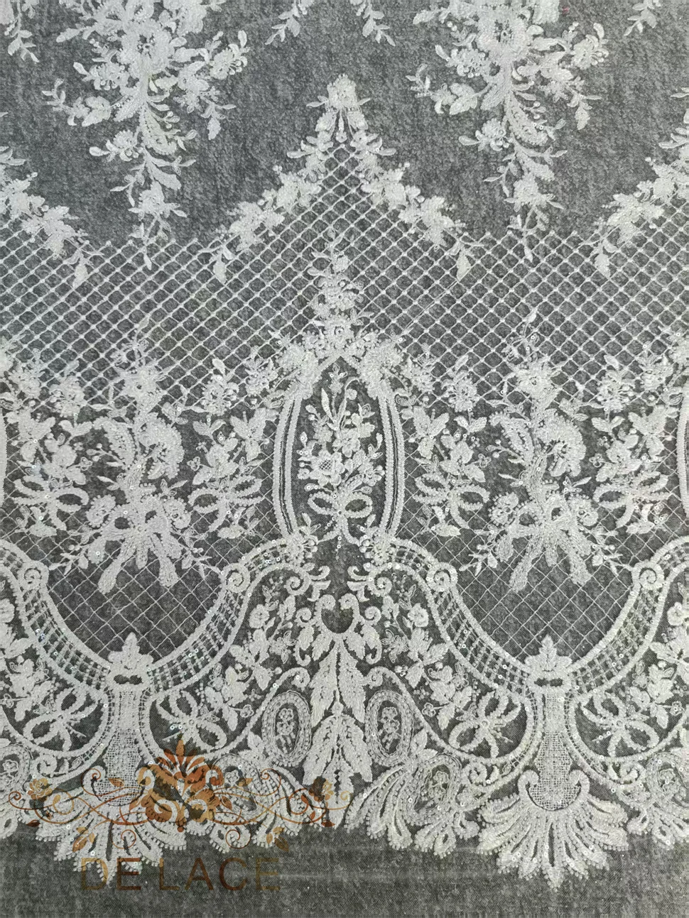 Ręcznie Robiona Luksusowa Francuska Retro Koronka Ślubna Aulic Z Koralikami i Cekinami Haftowana Siatka na Suknię Ślubną Wzór Kwiatowy