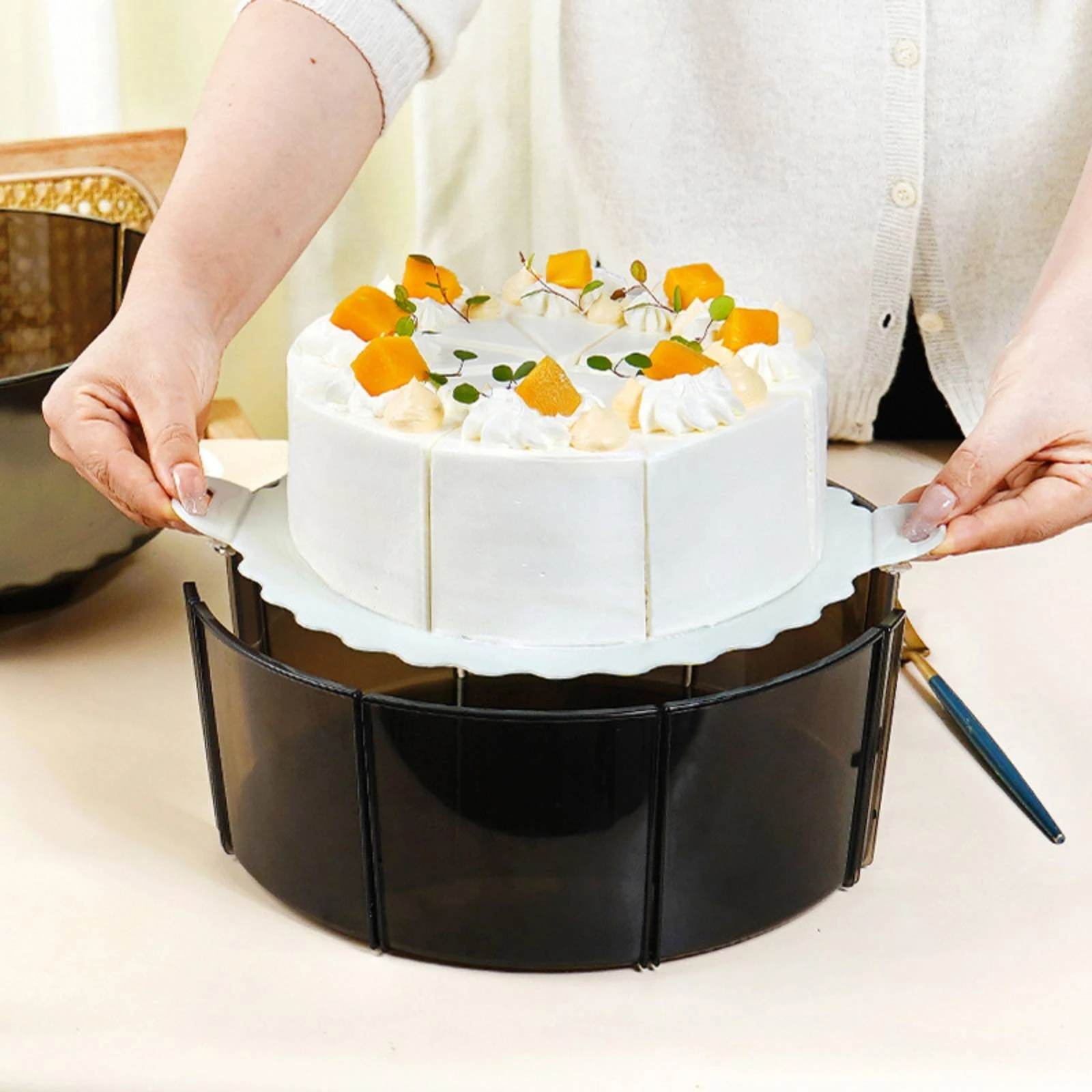 Cake Sectioning Frame Even Portions Cake Slicing Frame Dessert Portion Mold Reusable Baking Tool Long-Lasting for Home Kitchen
