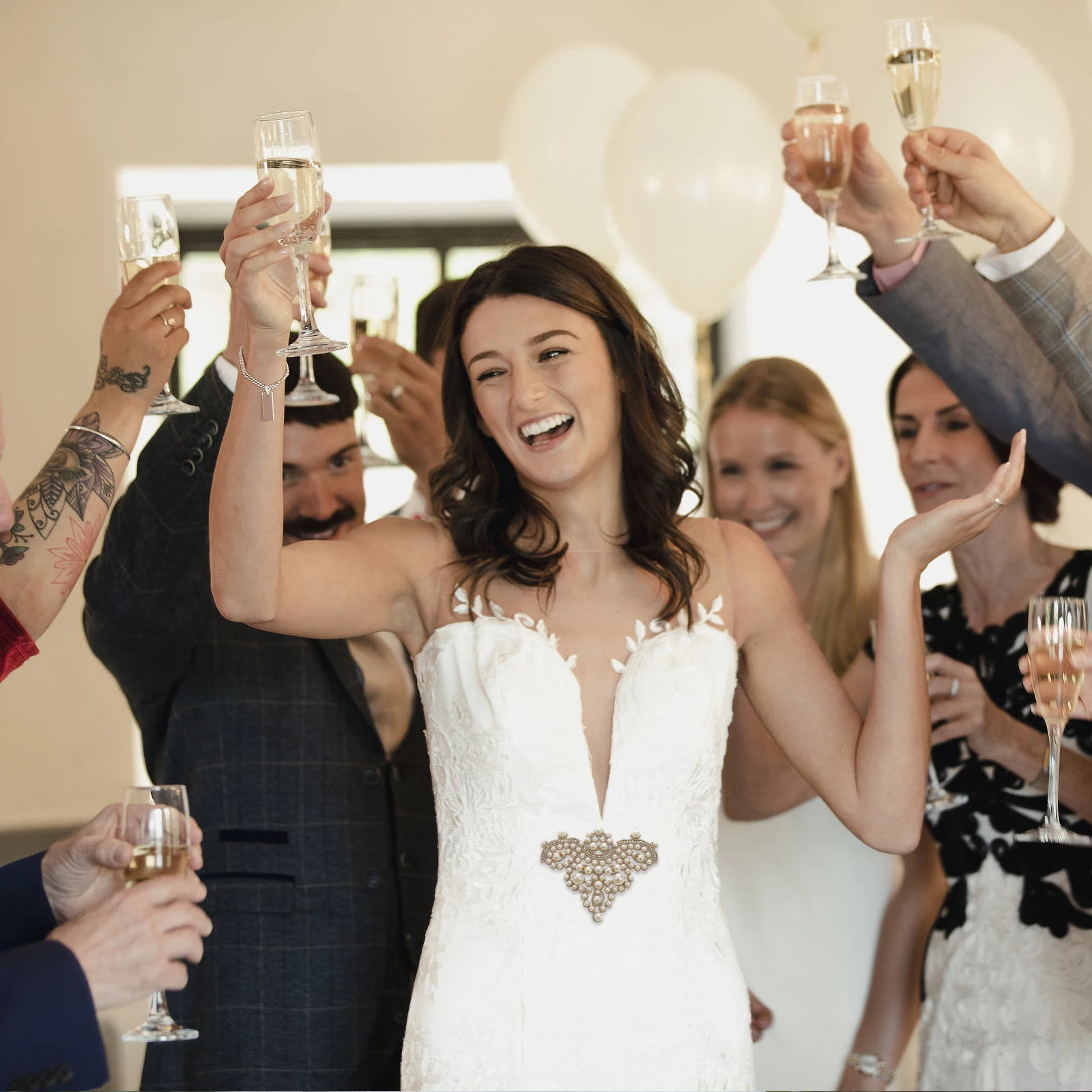 

20 Pieces Hot Fix Clothes Patches Decorative Iron on Appliques for Jackets Sweaters Skirts DIY Sewing Accessories