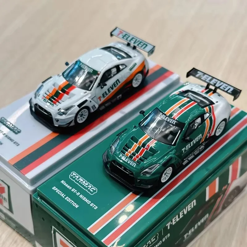 Tarmac Works GT-R R35 GT3 Taiwan Exclusive 7-Eleven Livery Alloy
