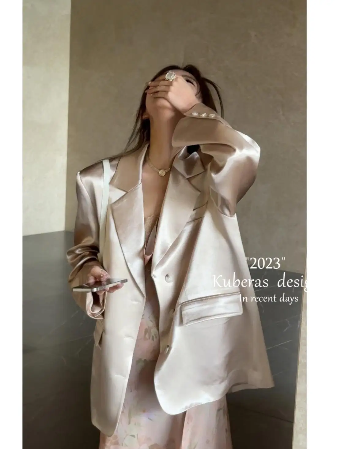 Women's Autumn and Winter French Style Short Satin Blazers Coats Vintage Casual Solid Color Loose Fitting Suit Collar Jackets