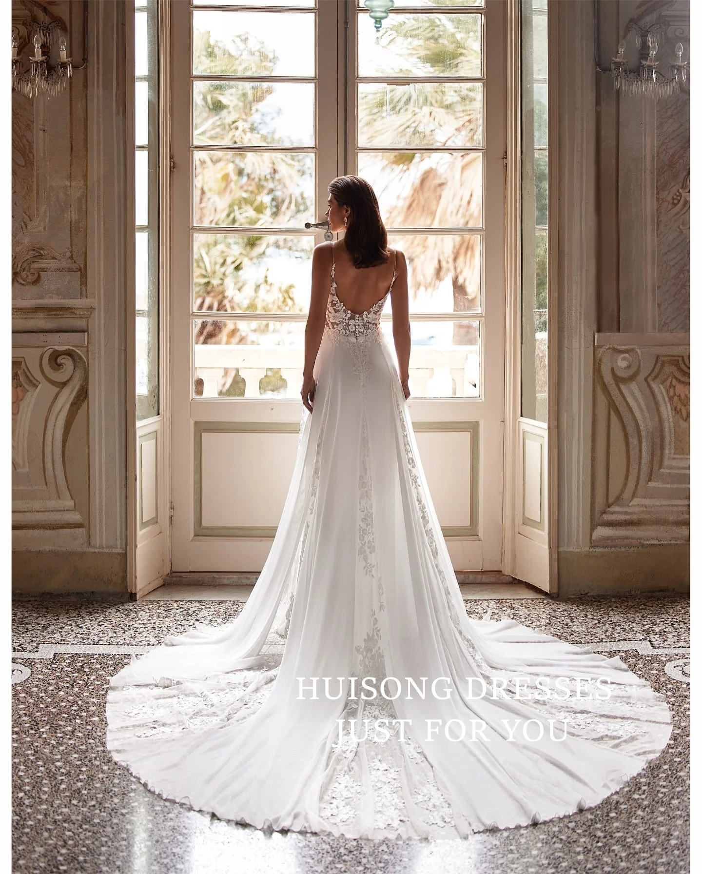 HUISONG vestidos de novia personalizados bohemios vestidos de novia de gasa Apliques de encaje sin mangas escote en forma de corazón tirantes finos A-Line