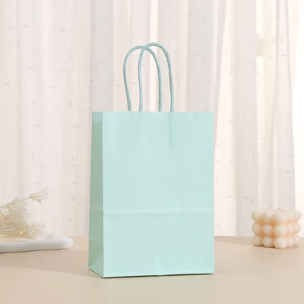6/12/24 stuks Pastel Kraft Papieren Cadeautasjes met Handvatten, Macaron Kleur Feesttasjes voor Verjaardag Valentijn Pasen Babyshower