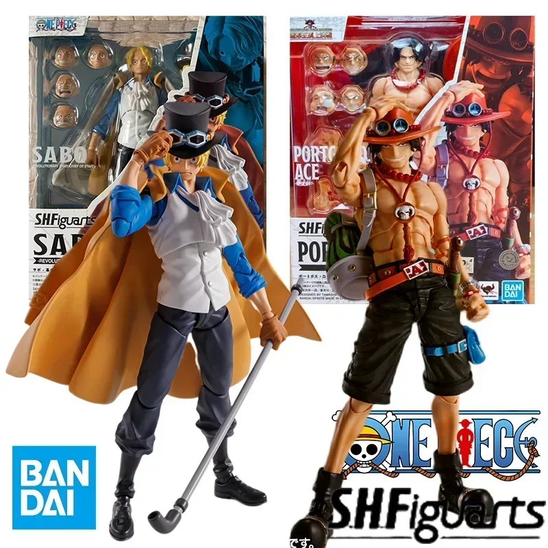En Stock Bandai S.H.Figuarts SHF ONE PIECE PORTGAS.D.ACE SABO Luffy modelo Kit figuras de acción modelo juguete para regalo para niños