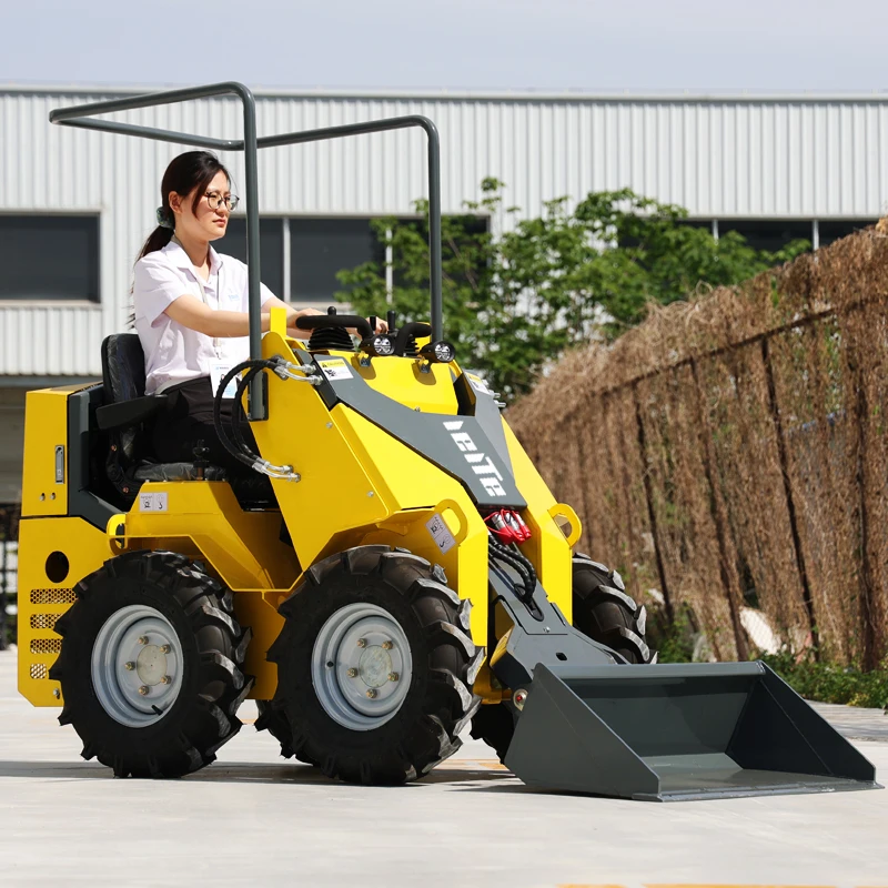 จีนล้อ Mini Loader 700กก.500กก.1000กก.ขายร้อน Epa/Euro5 1Ton ไฮดรอลิก Crawler Skid Steer loader โรงงานราคา