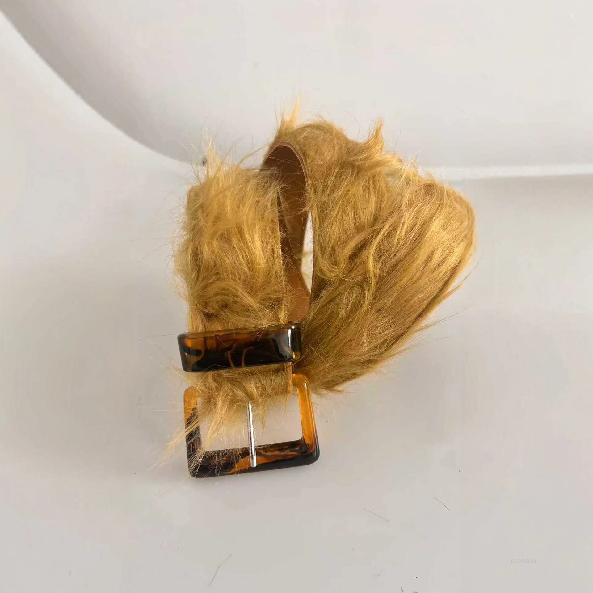 Viking Retro Plüsch Fell Gürtel Pelz Farbverlauf Gürtel Taille Dichtung Männer Und Frauen Cosplay Straße Trend Kühlen Pelzigen Gürtel Zubehör