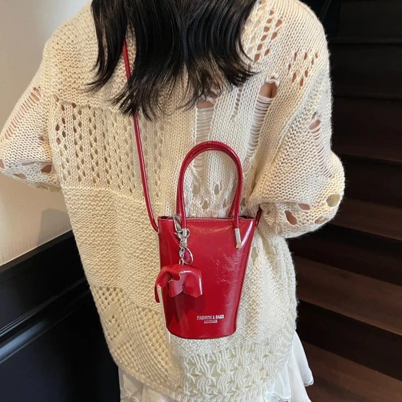 

Bucket Bags, All - Match Women's Bags, Styles, Popular and Fashionable, Single - Shoulder and Cross - Body Bags, Simple Handbags