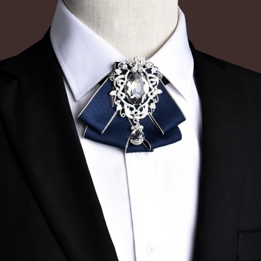 قطعة واحدة من الزهور ذات الياقة الماسية الكبيرة ذات الشريط الأسود العنابي للرجال مناسبة للاستخدام اليومي أثناء العروض