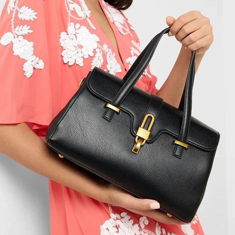 

Trendy Designer Square Satchels Handbags for Women Textured Original Retro Diaper Bag Crossbody Shoulder Bag Classic Reimagined